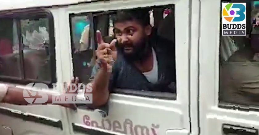 കോണ്‍ഗ്രസിന്‍റെ മാന്യമായ സമരം, അയാളുടെ കൈ എന്തായോ ആവോ?