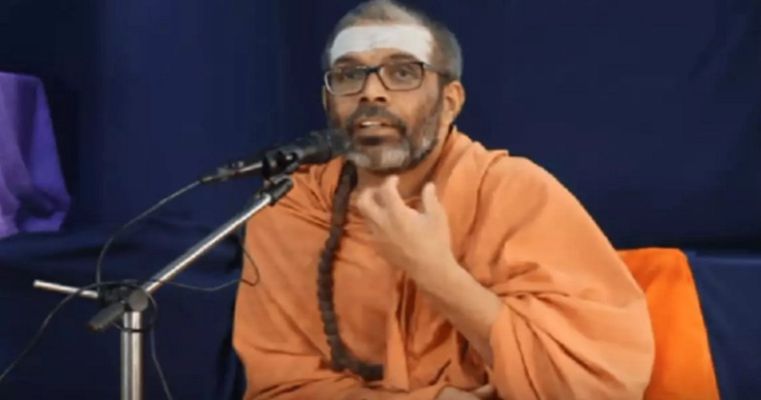 ശബരിമലയിൽ ഭക്തരെ പ്രവേശിപ്പിക്കുന്നത് നിർത്തണം: സ്വാമി ചിദാനന്ദപുരി