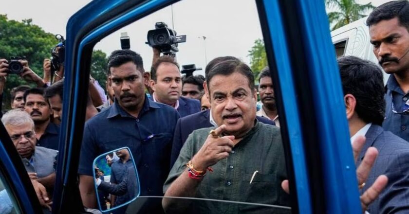 ഡീസല്‍ വാഹനവില കൂട്ടാന്‍ നീക്കം; 10% അധിക നികുതി നിര്‍ദേശിച്ച് ഗഡ്കരി Gadkari