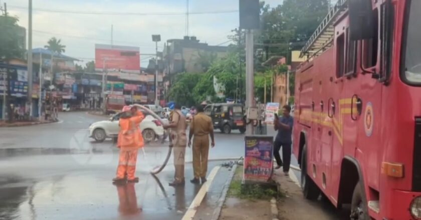 കൊട്ടാരക്കരയിൽ മന്ത്രിയുടെ വാഹനം അപകടത്തിൽ പെട്ട അതേ സിഗ്നലിൽ മൂന്ന് വാഹനങ്ങൾ കൂട്ടിയിടിച്ച് വന്‍ അപകടം Kottarakkara