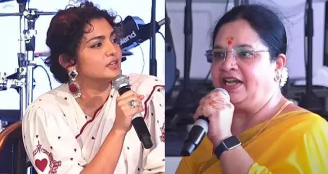 WCC ഡബ്ല്യൂസിസിയെക്കുറിച്ച്‌ പരാമര്‍ശം; പൊതുവേദിയില്‍ ഏറ്റുമുട്ടി പാര്‍വതിയും ഭാഗ്യലക്ഷ്മിയും
