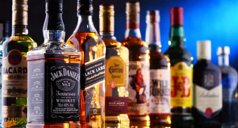 Kerala Liquor Price Hike മദ്യ വില വര്‍ധനവ് ഇന്ന് മുതല്‍ പ്രാബല്യത്തില്‍; വില കൂടുന്നതും കുറയുന്നതുമായ ബ്രാൻ്റുകൾ