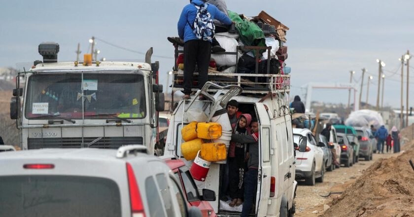 Gaza Ceasefire വെടിനിർത്തൽ കരാർ: ഗാസയിൽ നിന്ന് സൈന്യത്തെ പിൻവലിച്ച് ഇസ്രായേൽ