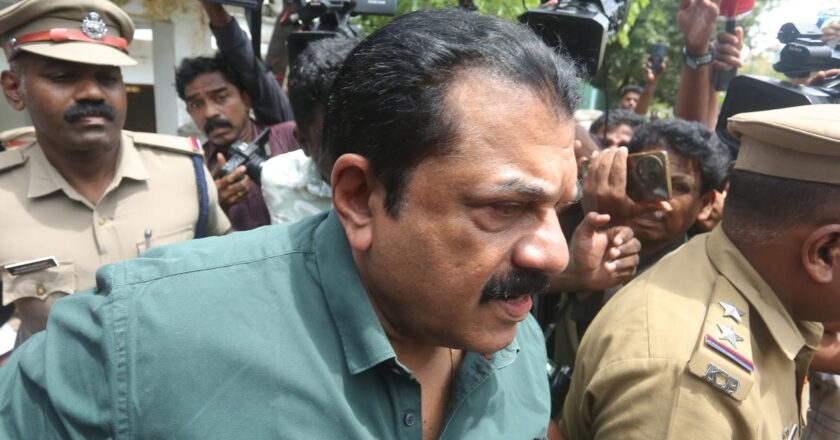Mukesh MLA മുകേഷിനെതിരെ ഡിജിറ്റല്‍ തെളിവുകള്‍; നടിയുടെ പീഡനപരാതിയില്‍ കുറ്റപത്രം